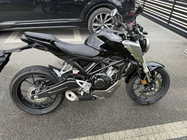 Honda cb125R zadbana