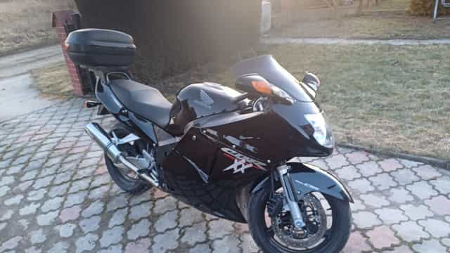 Sprzedam Cbr1100xx Sprzedany
