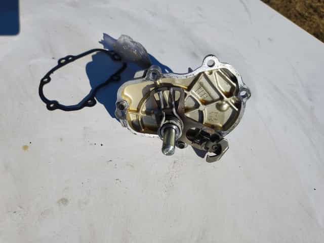 Yamaha FZ6 (2004–2009) Mechanizm zmiany biegów pokrywa z wałkiem