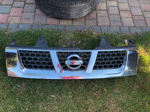 nissan navara d22 grill atrapa chłodnicy