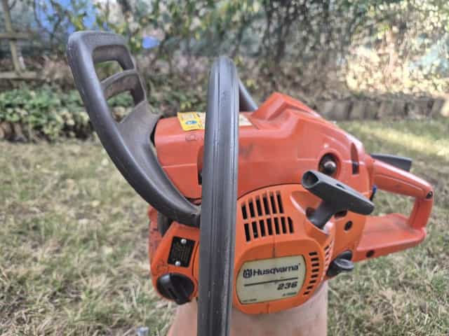 Pilarka spalinowa Husqvarna 236