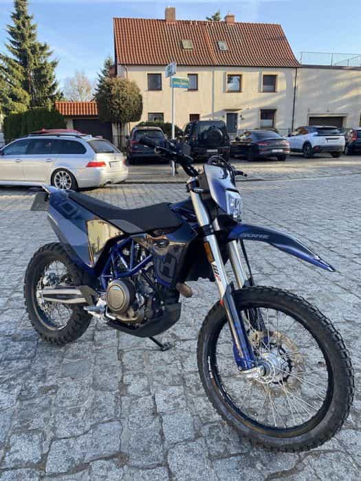 Husqvarna 701 Enduro 2024r 35kw A2