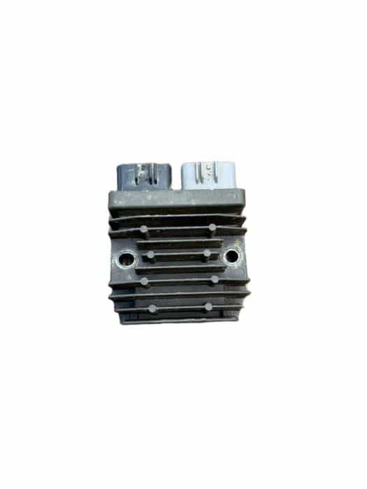 Honda TRX 420 / 500 / 680 Foreman regulator napiecia OEM 2006–2021