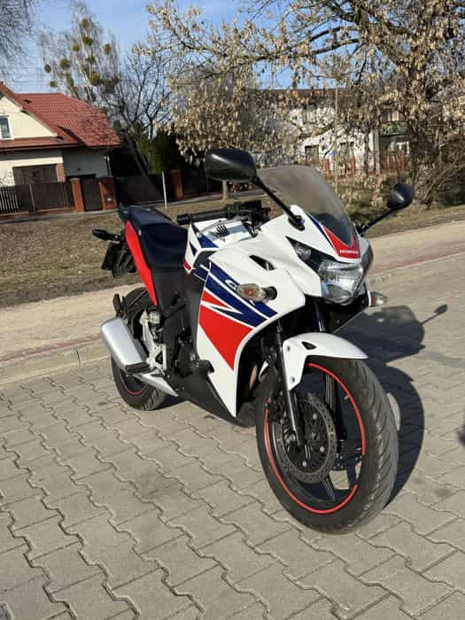 Honda CBR 125 r.