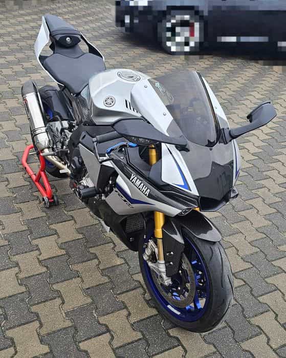 Yamaha R1M rn32 2015r