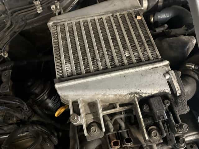 Nissan patrol gu4 3,0 di chlodnica intercooler