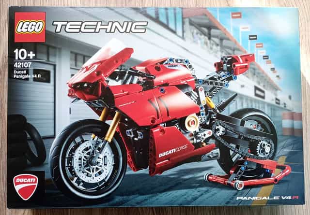 Lego Technic Ducati Panigale V4 R (42107)