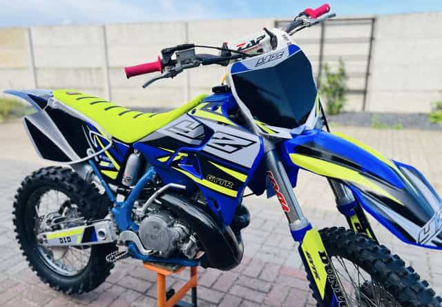 Yamaha YZ 250 2t DOSTAWA SZWECJA Film Sx Kx Rm 125 Enduro X Exc F 85