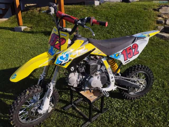 YCF 150 CLASSIC PILOT