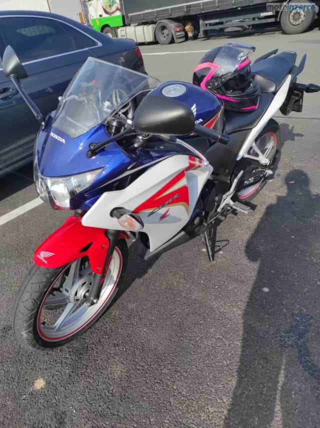 Honda CBR 250 R