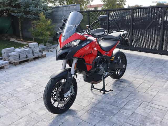 Ducati Multistrada V2 S