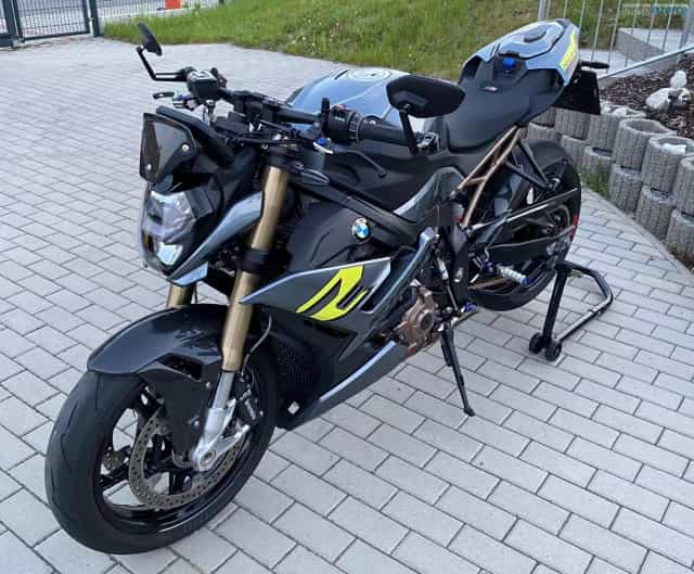 BMW S 1000 R