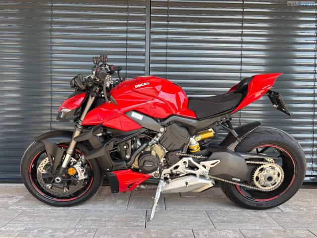 Ducati Streetfighter V4