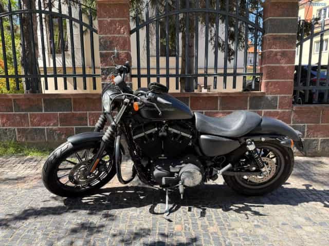 Harley-Davidson XL 883N Sportster Iron