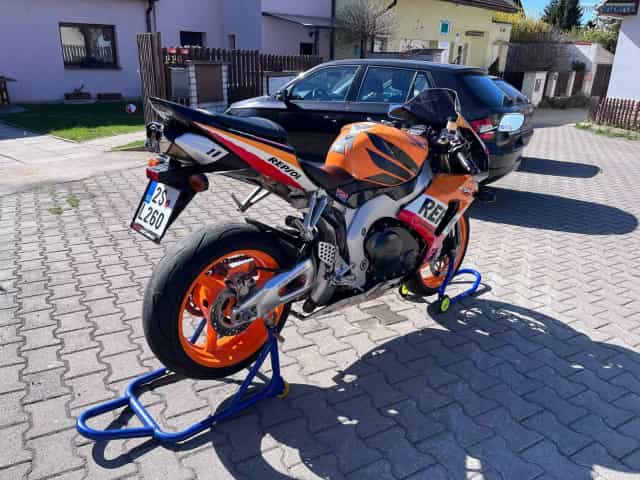 Honda CBR 1000 RR Fireblade