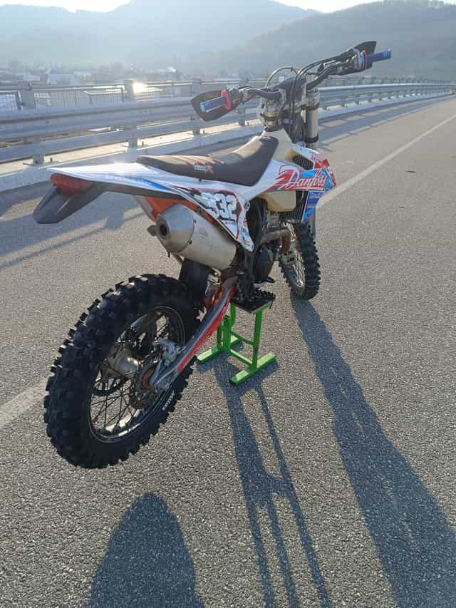 KTM 250 