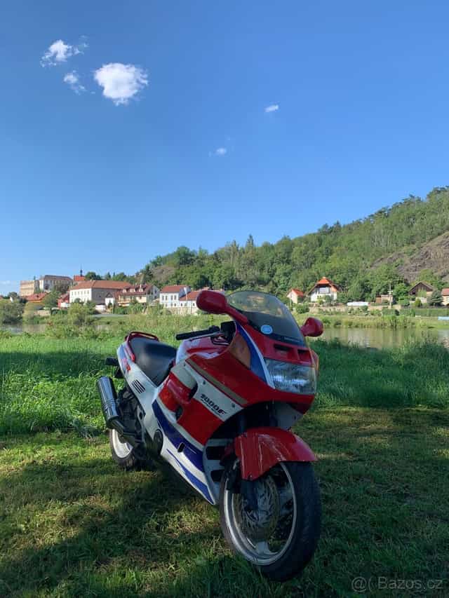Honda CBR 1000 F originální stav