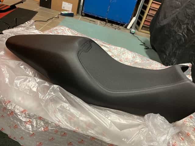 Ducati Monster 797-snížené sedadlo