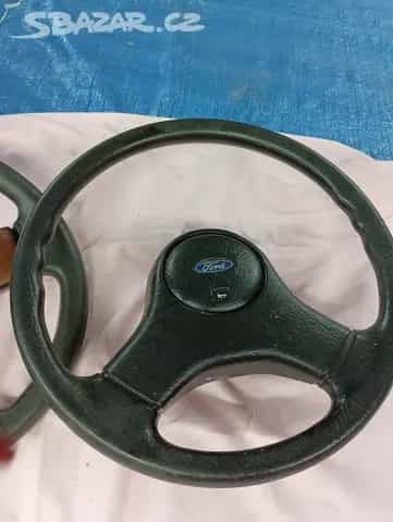 Volant starý ford 2