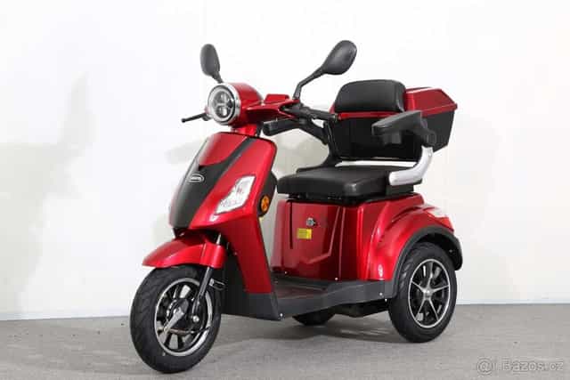 Elektrický invalidní vozík