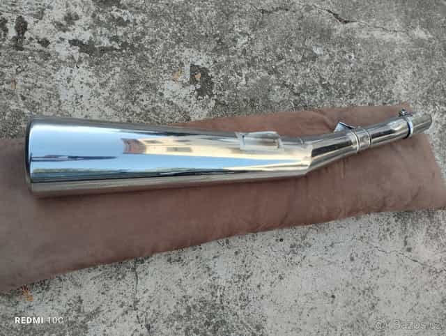 Suzuki GSX 1400 - originální výfuk pěkný