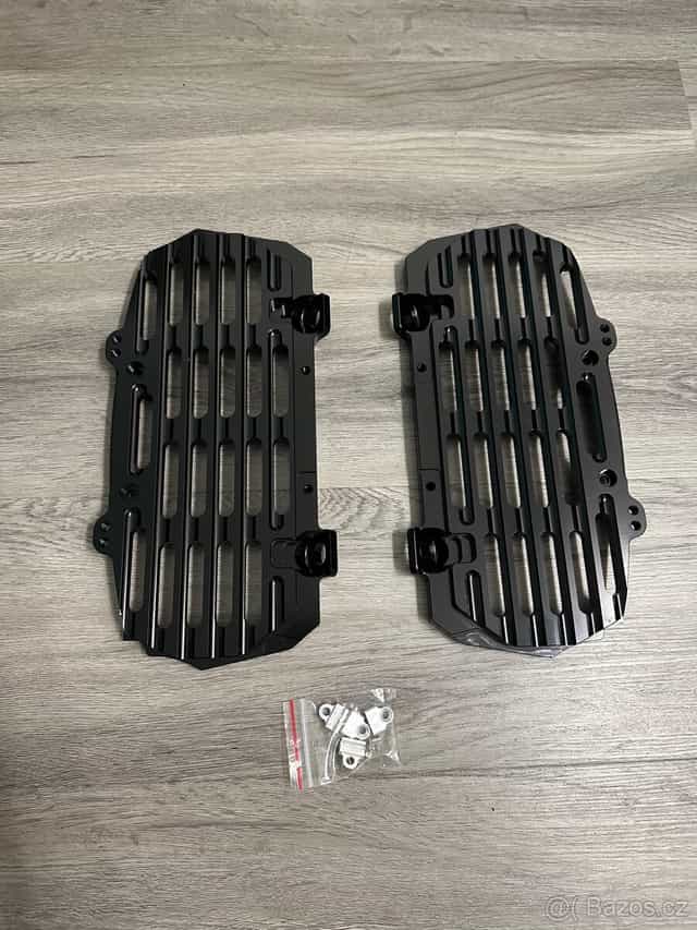 chrániče chladičů CNC