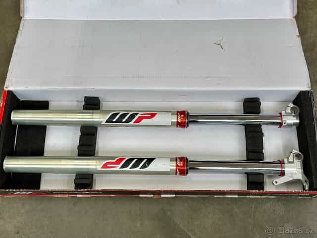 WP Xact Pro vidlice + tlumič