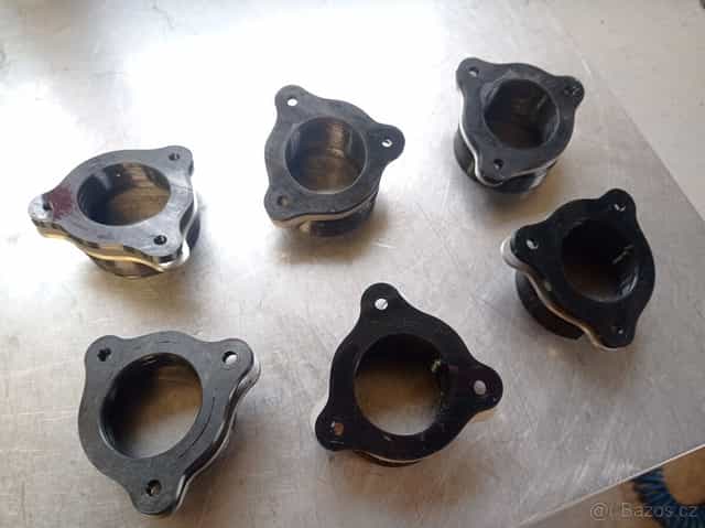 Příruba sání Husqvarna