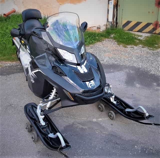 Pracovní skútr Lynx 59 Adventure GT 600 E-TEC