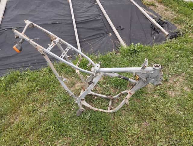 Rám Aprilia Pegaso 125