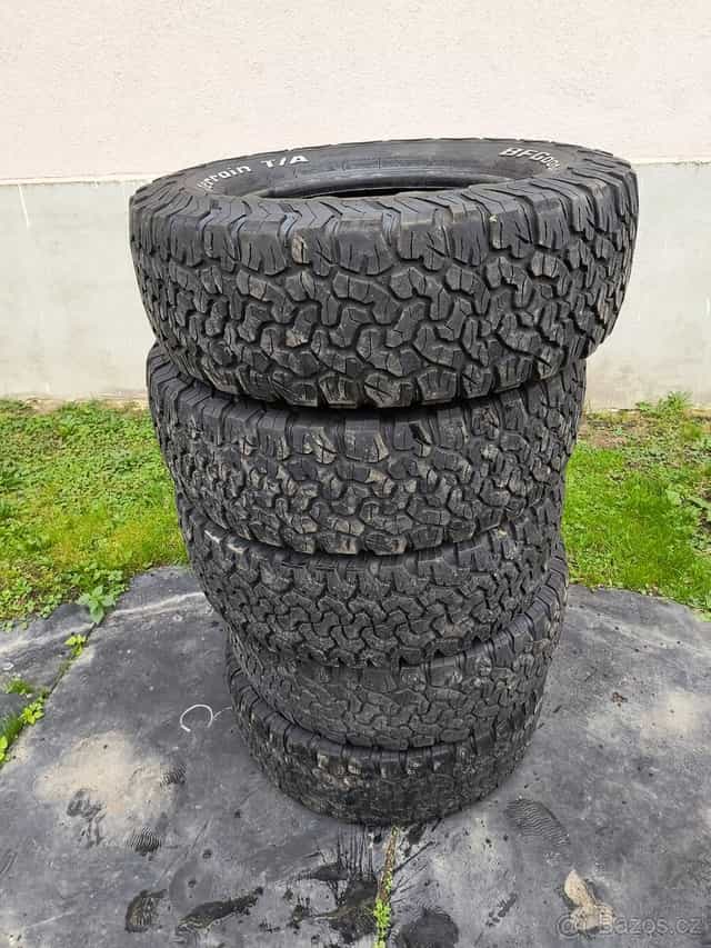 5ks PNEU BFGOODRICH ALL-TERRAIN T/A KO2 265/70 R17