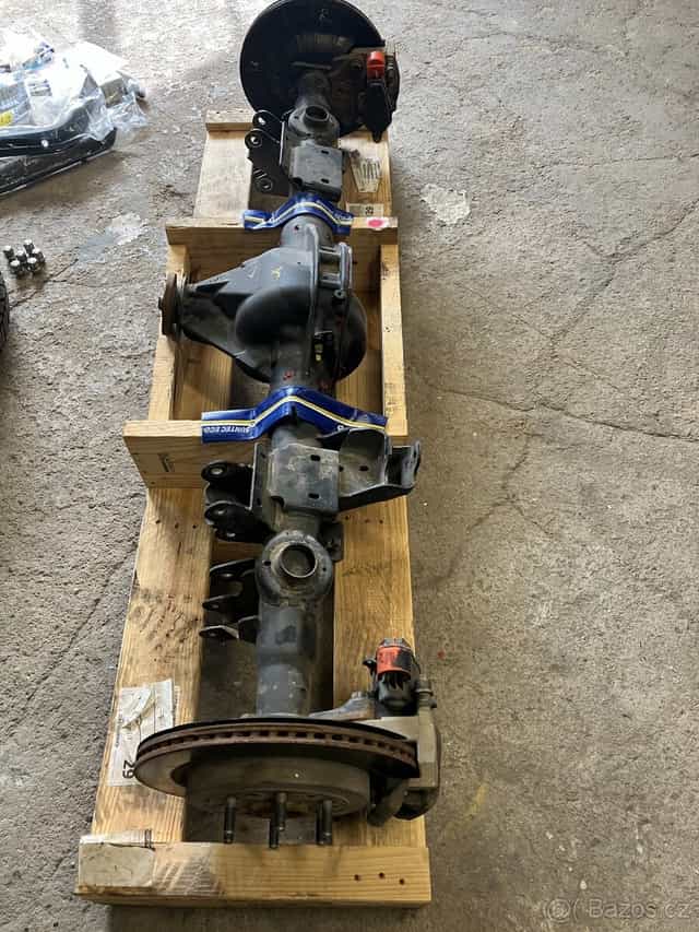 Zadní náprava Dodge Ram 1500 5.th gen.