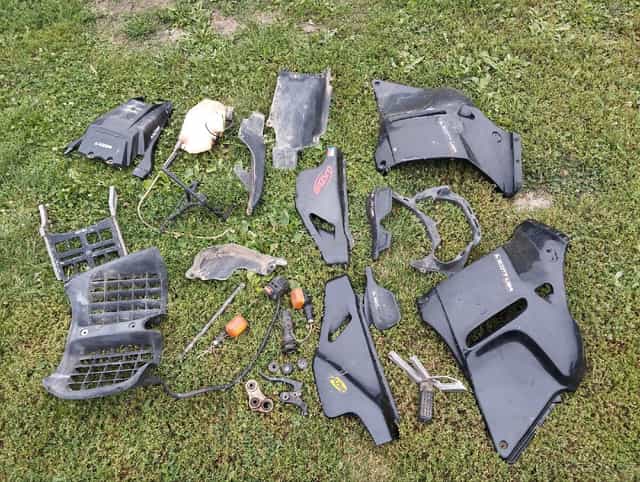 Díly Aprilia Pegaso 125