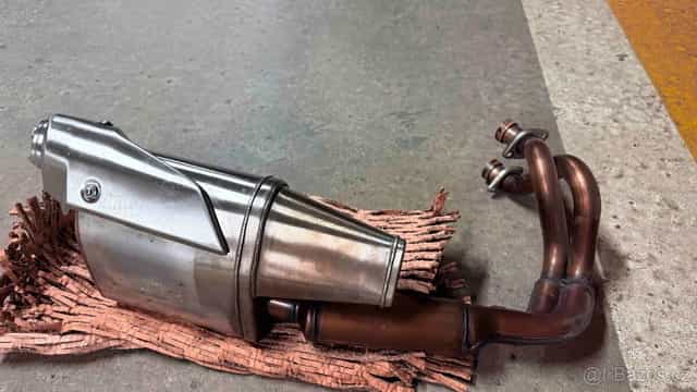 Kawasaki ninja 650 2025 originální výfuk