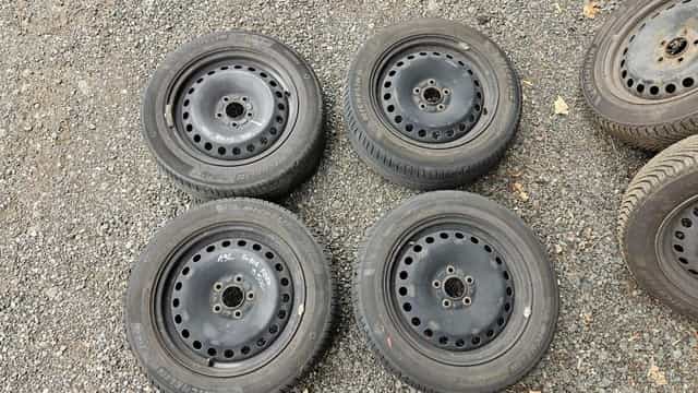 136. sada letní kola 205/55 r16 5x108 Ford