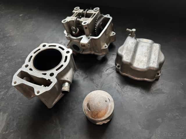 Access Max 250 motor, válec, píst, hlava