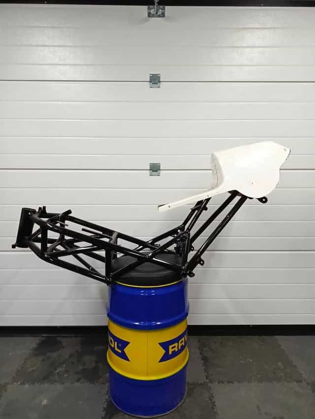 REZERVACE Rám Ducati Monster 620ie