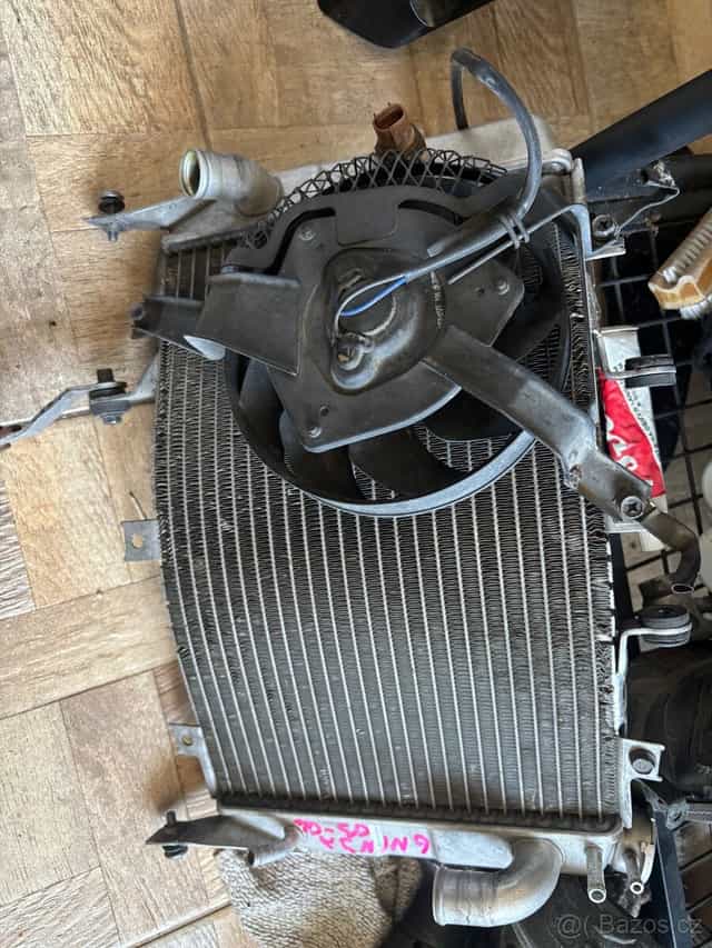 Chladic na Kawasaki Zx6R Ninja 03-04