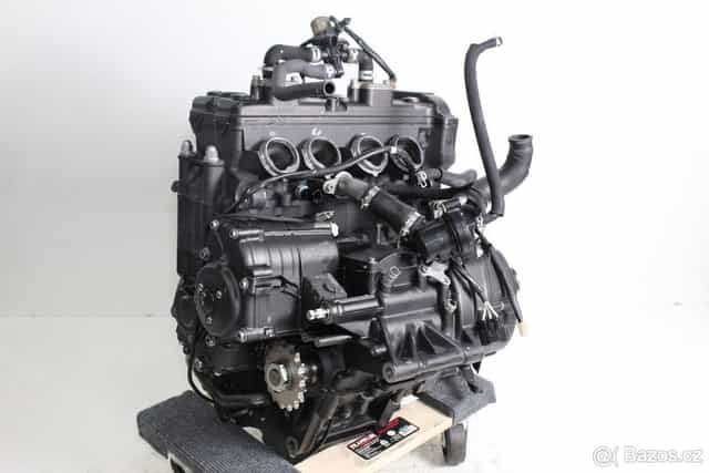 Yamaha R1 07-08 motor na díly