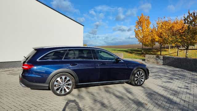 Mercedes-Benz E 400d All-Terrain 2019  AirBody odpočet DPH