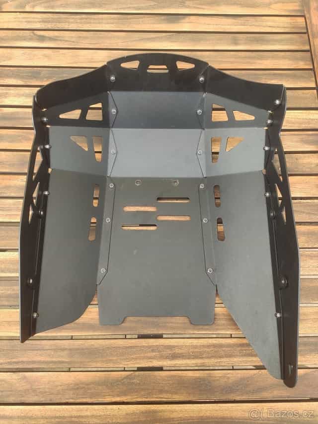 Kryt motoru YAMAHA MT-09 /Tracer