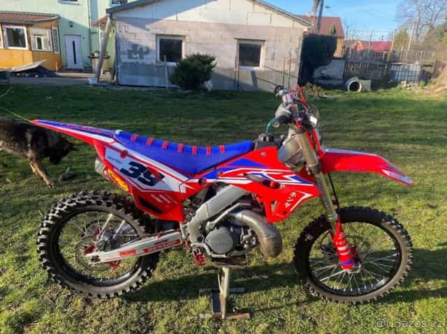 Honda cr 250 2t