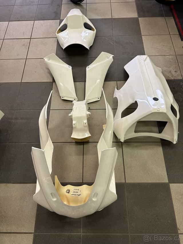 Yamaha YZF-R1 2020-2024 závodní kapoty nové