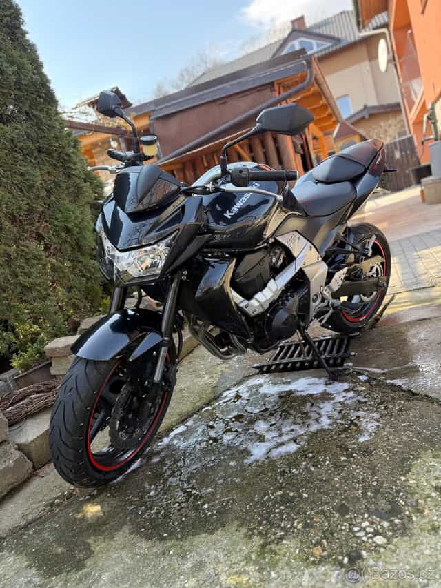 Kawasaki Z750, r. v. 2009 – pěkný stav, laděný výfuk