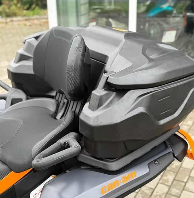 CAN AM OUTLANDER G3 BOX