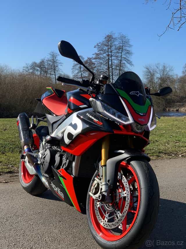 Aprilia Tuono V4 1100 Factory