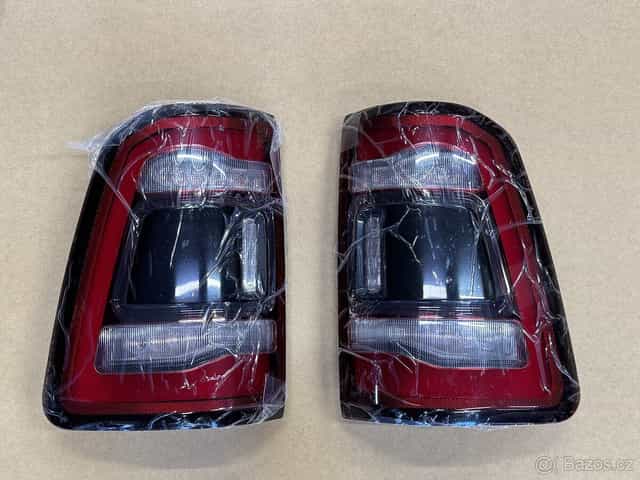 ZADNÍ LED SVĚTLA – DODGE RAM 1500 5.generace 2019-2024