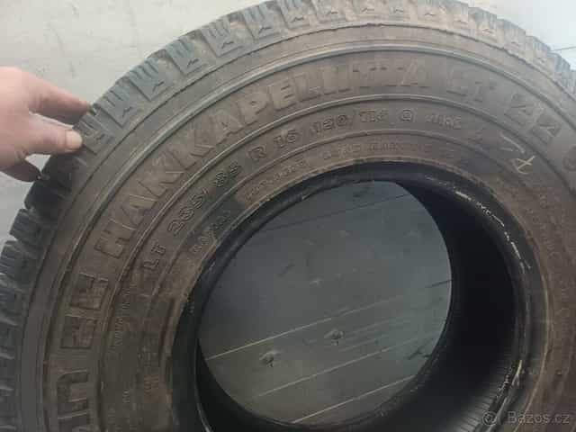 Zimní pneu, Nokian Hakkapelita, 235/85 R16