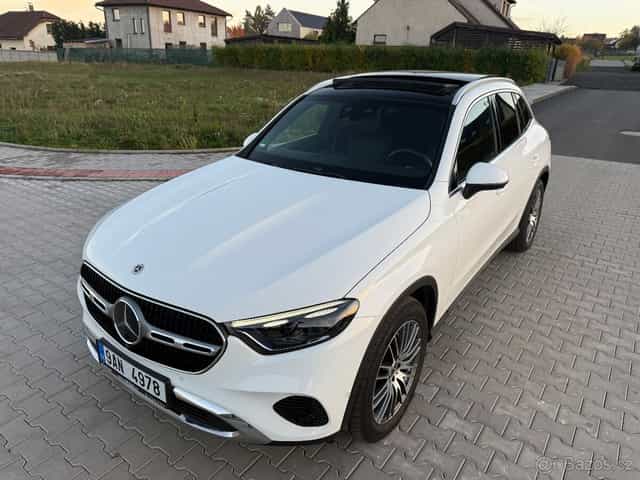 NEW GLC 220d 4-MATIC 145kw,2023,41.000km,EXTRA VÝBAVA,CZ,DPH