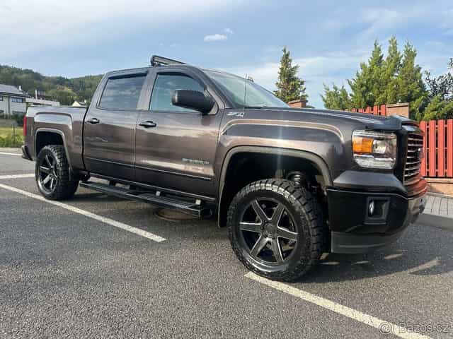 ///// Chevrolet Gmc Sierra 5.3 V8 automat 4x4 4x2 2015 /////